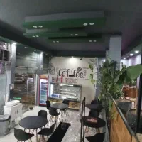 نیازمند به فروشنده خانم