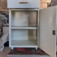 کابینت زیرسماورسالمه سالمه بفروش میرسد.