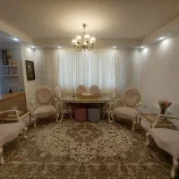 مبل و میز نهار خوری