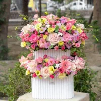 گلفروشی و تشریفات مجالس دسته گل و ماشین عروس