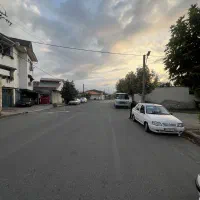 215زمین-سندار-2بر-امتیاز-برق-گاز-آب-خانــه-نــور