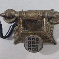 تلفن برنجی