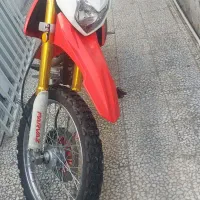 موتور سیکلت پرواز ۲۰۰ gy