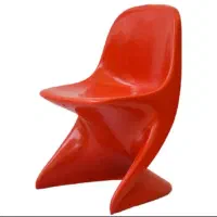 تعداد ۱۰ صندلی رامو به رنگ های مختلف