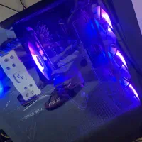 سیستم گیمینگ حرفه ای و بالا رده با لوازم جانبی