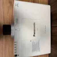 ویدئو پروژکتور پاناسونیک Ez570