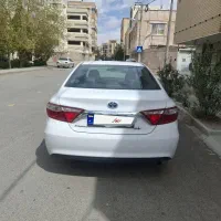 تویوتا کمری ۲۰۱۶ le هیبرید