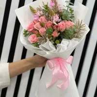 دسته گل مینیمال کد ۱۳۵۷ گلاریس