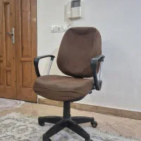 صندلی اداری،مطالعه