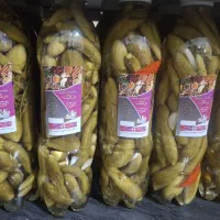خیار شور و سرکه سیب و انگور و آبغوره و قوتو خونگی