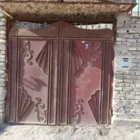 درب ورودی ساختمان