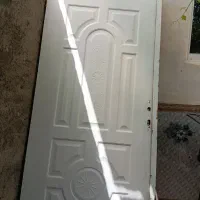 در بدون چارچوب