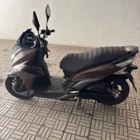 J200