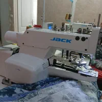 وسط کار دکمه مادگی