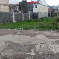 زمین فروشی