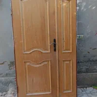 در چوبی آپارتمانی دو لت