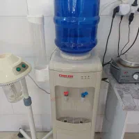 آبسردکن ایستاده
