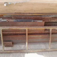 دو عدد ستون سه و نیم متری آهن 14 اصفهان