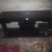 میز تلویزیون شیشه ای