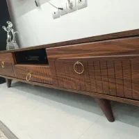 میز تلوزیون رنگ گردویی کاملا سالم و نو