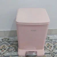 سطل زباله پدالی