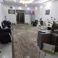 آپارتمان-طبقه-اول-پارکینگ-اختصاصی-وکالتی-خاکستری
