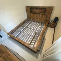 تخت دونفره