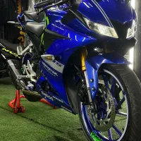 یاماها R15
