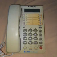 تلفن رو میزی