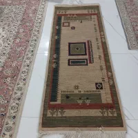 فرش کناره و جا لباسی