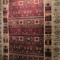 فرش۷۰۰ شانه دستبافتگونه خشتی رنگ‌های اصیل ایرانی