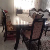 میز غذاخوری