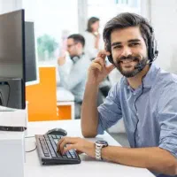 استخدام کارشناس فروش با موقعیت شغلی عالی
