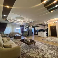 120-متری-بر-اصلی-ناهار-خوارن-بدون-هزینه