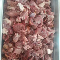 خورده گوشت گرم گوساله و گوسفندی