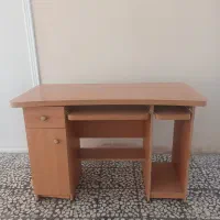 میز کامپیوتر