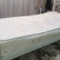 تخت و تشک یک نفره
