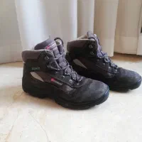 کفش کوه ساخت رومانی برند Dolomite