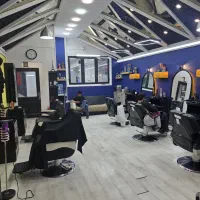 استخدام آرایشگر و هنرجو
