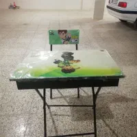 میز و صندلی در حد نو
