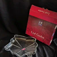 دیس . بشقاب . گز خوری .میوه خوری