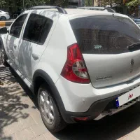 رنو ساندرو استپ وی مدل ۱۳۹۷