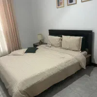 تخت دو نفره ۱۸۰