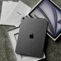 آیپد ایر iPad Air 8 (با یک برگ چک بدون پیش پرداخت)