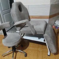 صندلی آرایشگری ،تخت مژه و ماساژ در حد نو
