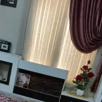 پرده با والان تمیز در حد نو