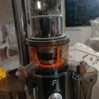 عصاره گیر میوه فکیر