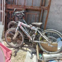 ۲عدوچرخه کارکرده ویک عددقفس پرنده