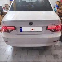 خودرو سورن پلاس سفید