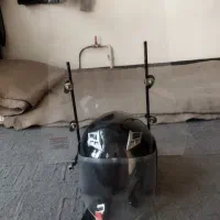 کلاه کاسکت و تلق موتور